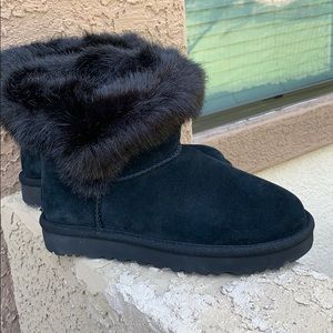 UGG black suede fur ankle boots brand new size 6